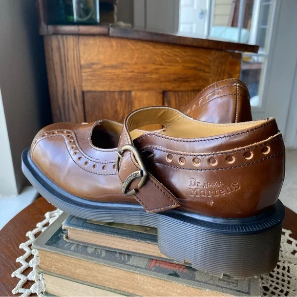 RARE Vintage 90s Doc Martens 8307-AW004 Brown Leather Mary Jane Platform Loafers - Picture 14 of 16